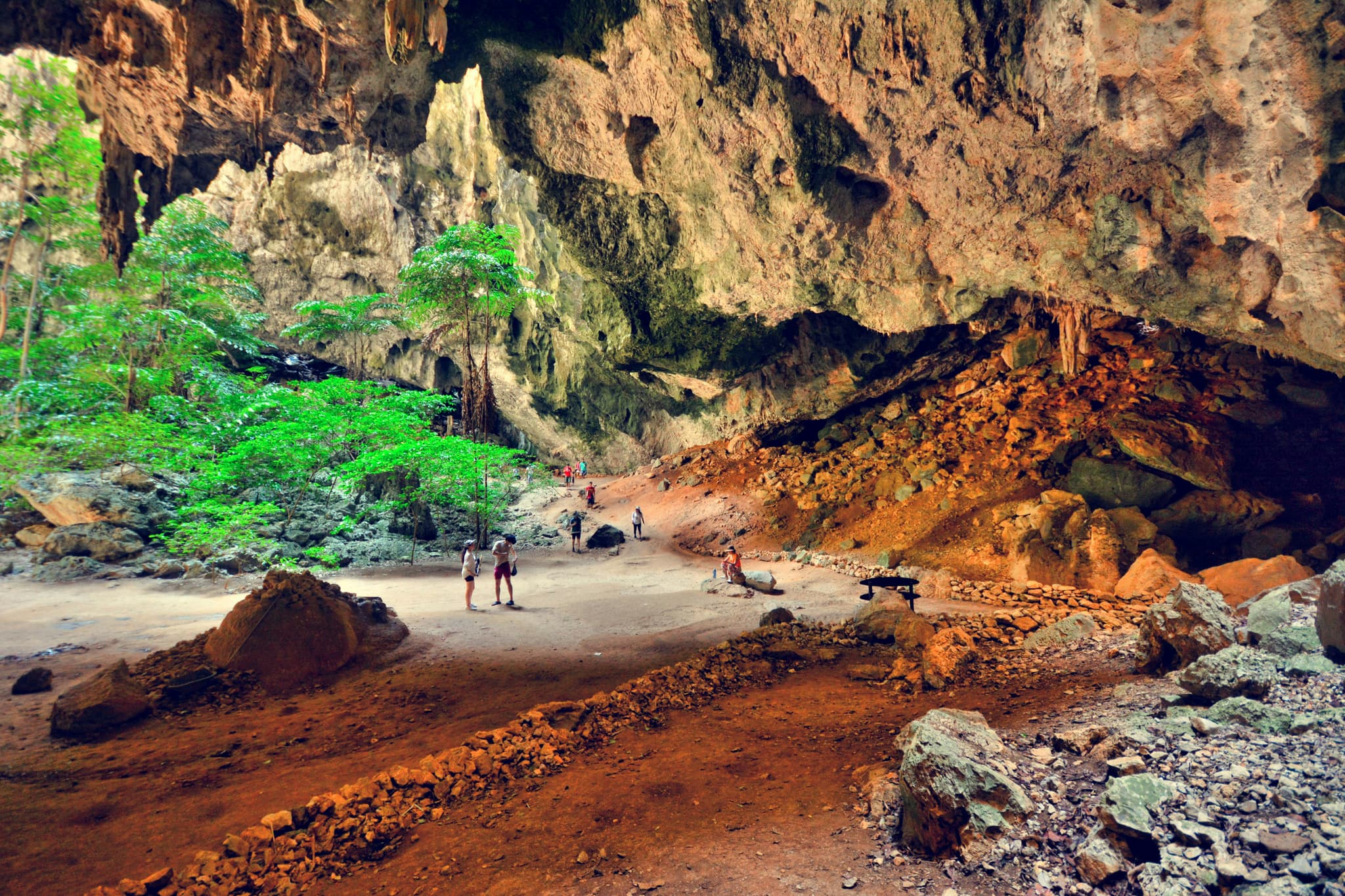 Que faire à Hua Hin en dehors du sport ? Guide complet des expériences authentiques 🌺